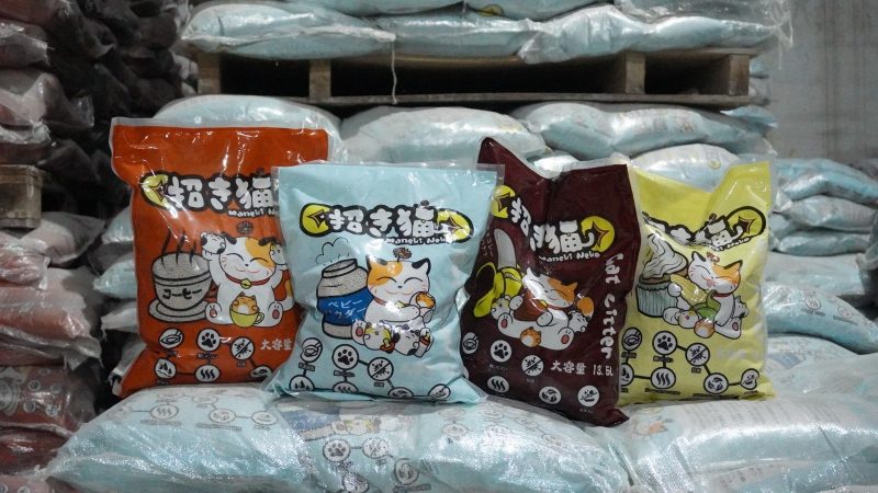 Cát vệ sinh mèo NEKO với túi lưu hương riêng, phù hợp nhu cầu kiểm soát mùi cho mèo