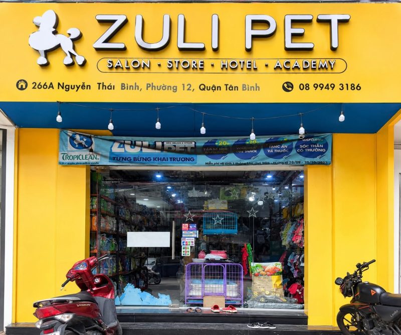 Mặt tiền Zuli - Pet Salon & Store tại 266A Nguyễn Thái Bình, Phường 12, Tân Bình, TP.HCM - điểm bán Meeko Mix Tofu, Neko 9L và Heo Piggy.